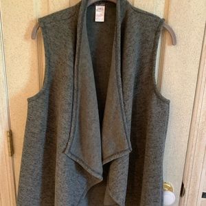 Wonderfully soft all purpose vest.